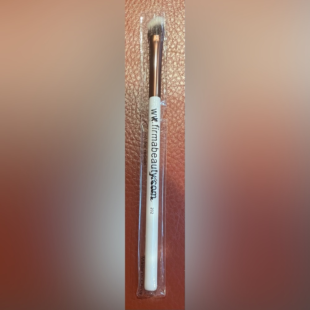 Firm a Beauty Make Up Brush